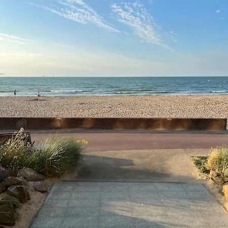 Apartment Bord De Mer, Acces Direct